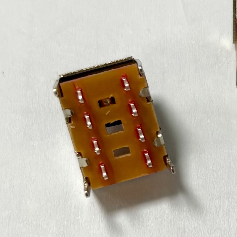 สวิตช์เลื่อน SS23F06 3-ตำแหน่ง 10-การออกแบบพินสำหรับไฟ LED -- โรงงานตงกวนโดยตรง